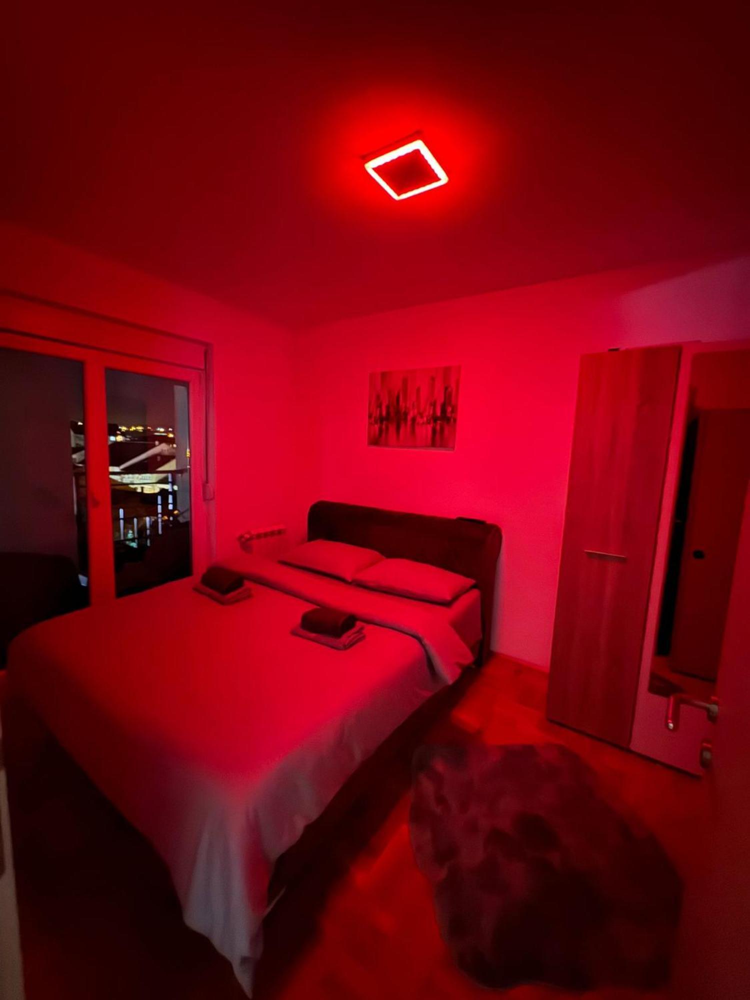 Stan Na Dan Aurora Appartement Požarevac Buitenkant foto