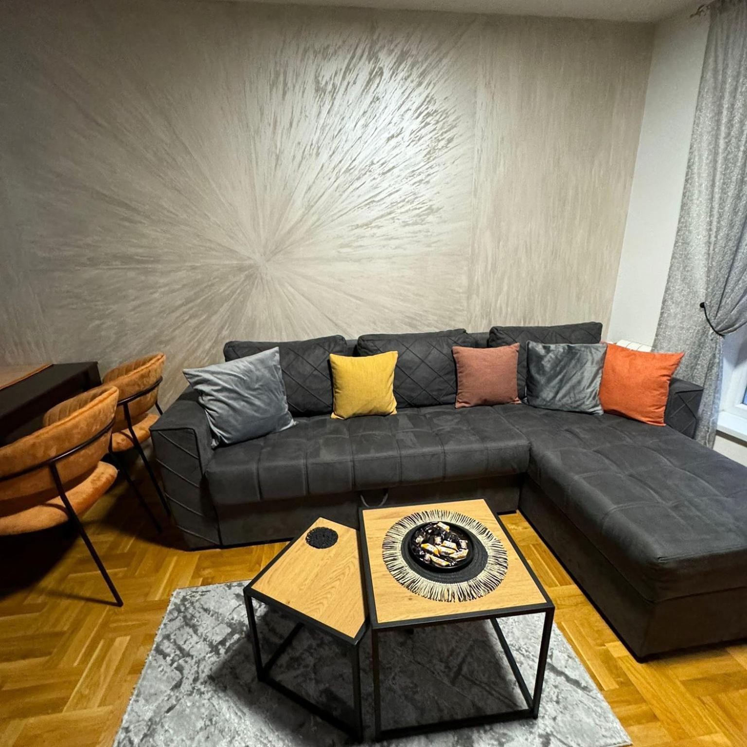 Stan Na Dan Aurora Appartement Požarevac Buitenkant foto