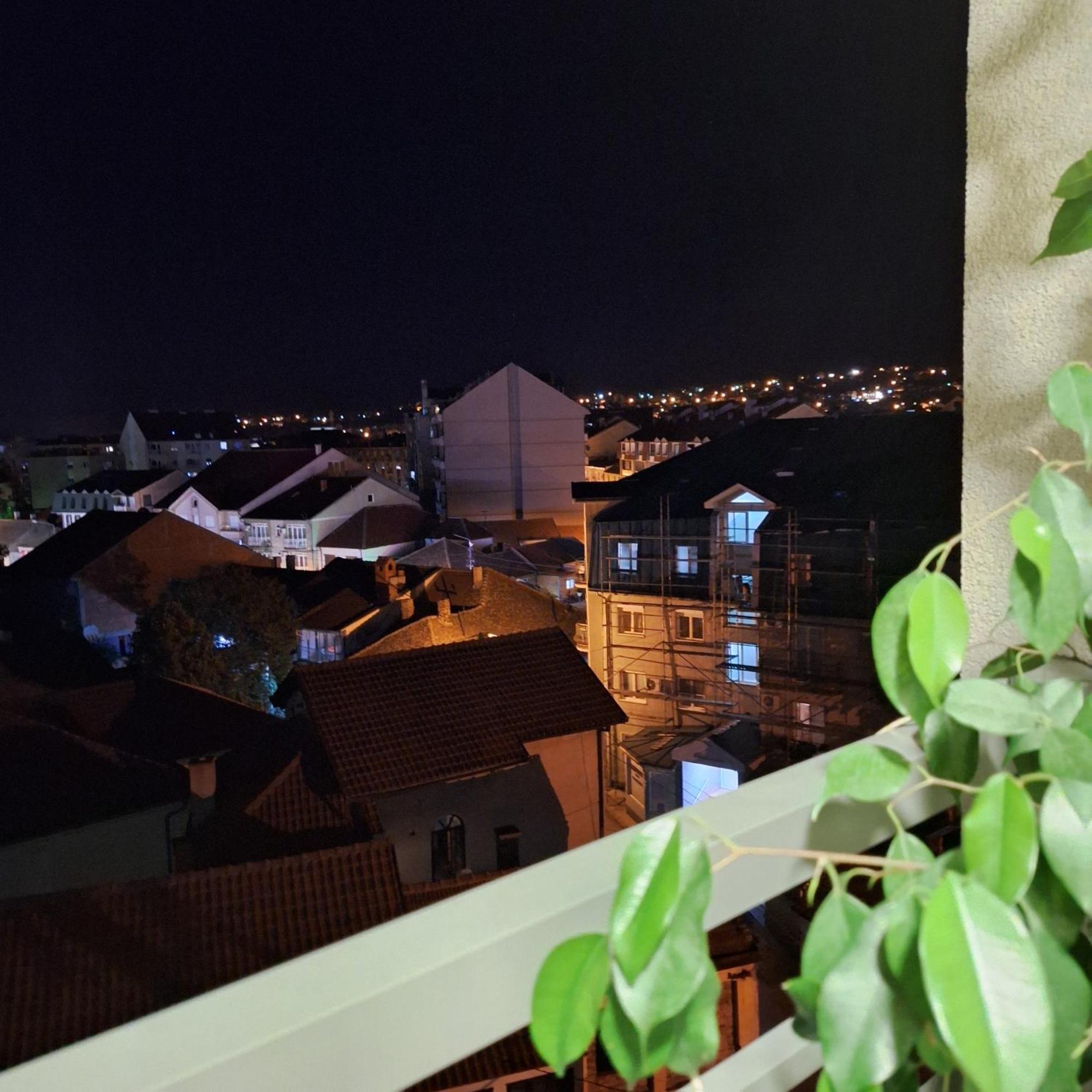 Stan Na Dan Aurora Appartement Požarevac Buitenkant foto